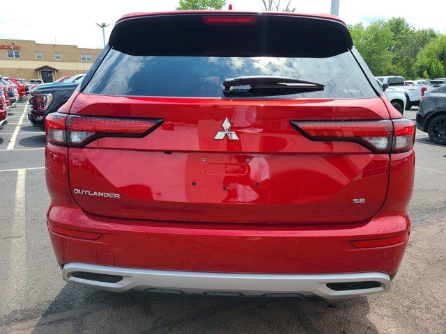 new 2024 Mitsubishi Outlander car, priced at $36,355