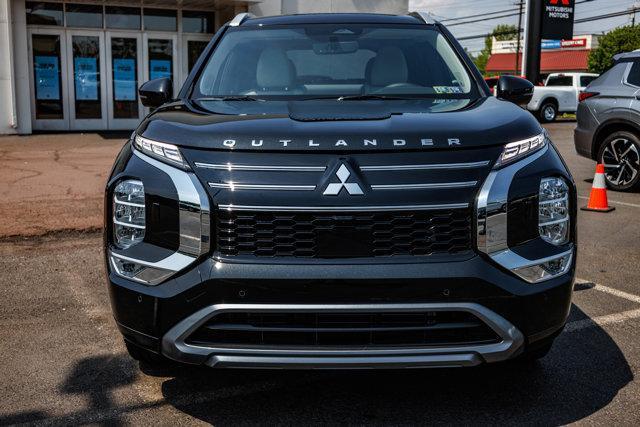 new 2025 Mitsubishi Outlander car, priced at $42,060