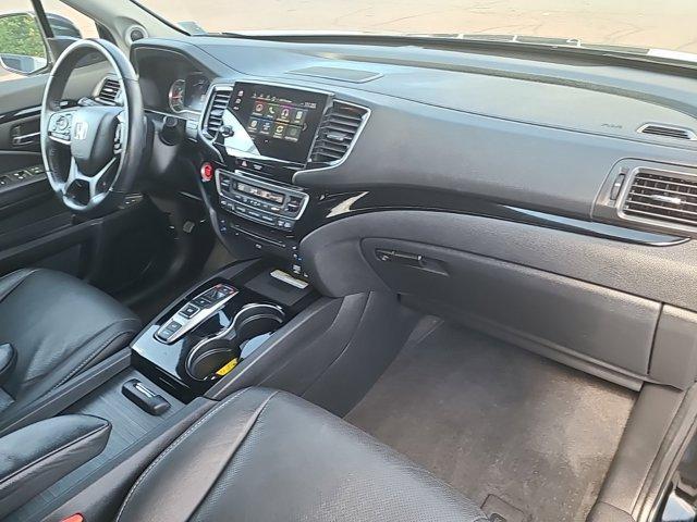 used 2021 Honda Pilot car, priced at $32,690