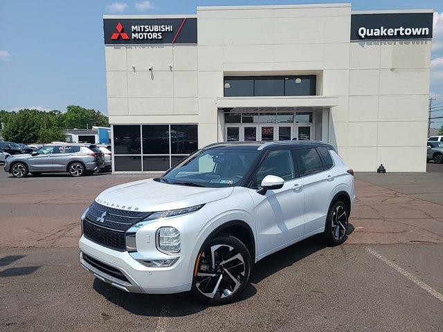 new 2024 Mitsubishi Outlander car, priced at $43,220