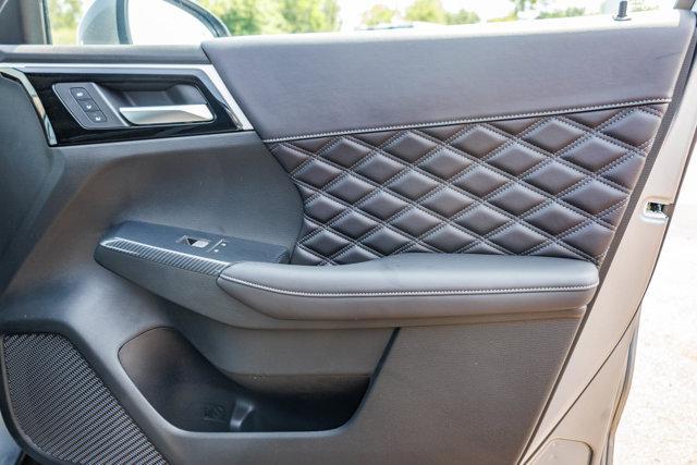 new 2025 Mitsubishi Outlander car, priced at $41,465