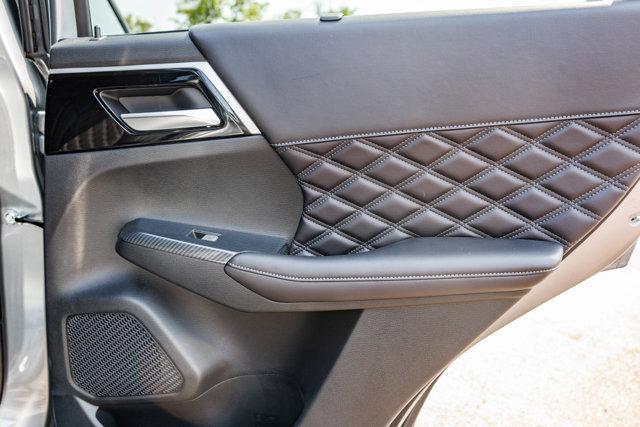 new 2025 Mitsubishi Outlander car, priced at $41,465
