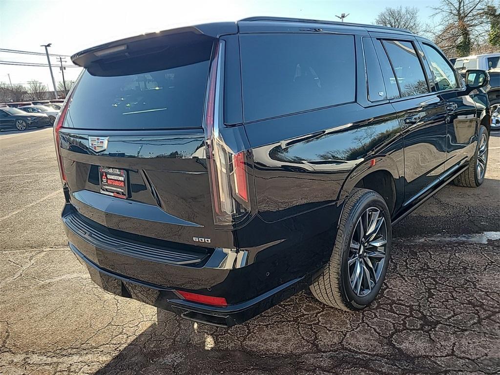 used 2022 Cadillac Escalade ESV car, priced at $71,990