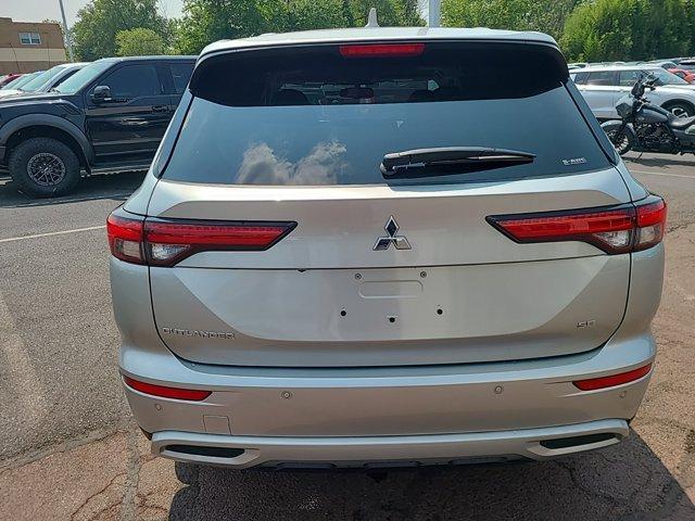 new 2024 Mitsubishi Outlander car, priced at $37,800