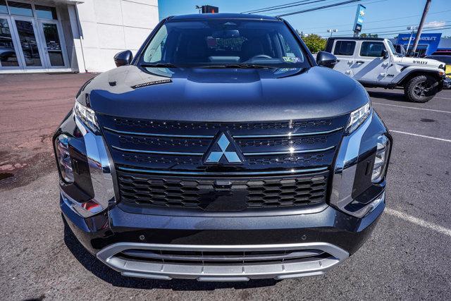 new 2025 Mitsubishi Outlander PHEV car