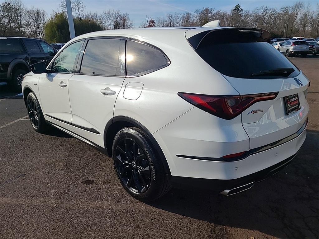 used 2022 Acura MDX car, priced at $38,990