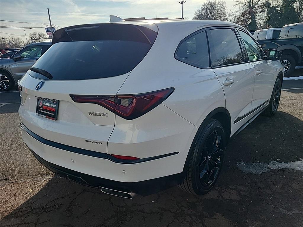 used 2022 Acura MDX car, priced at $38,990