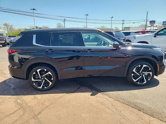 new 2024 Mitsubishi Outlander car, priced at $39,410