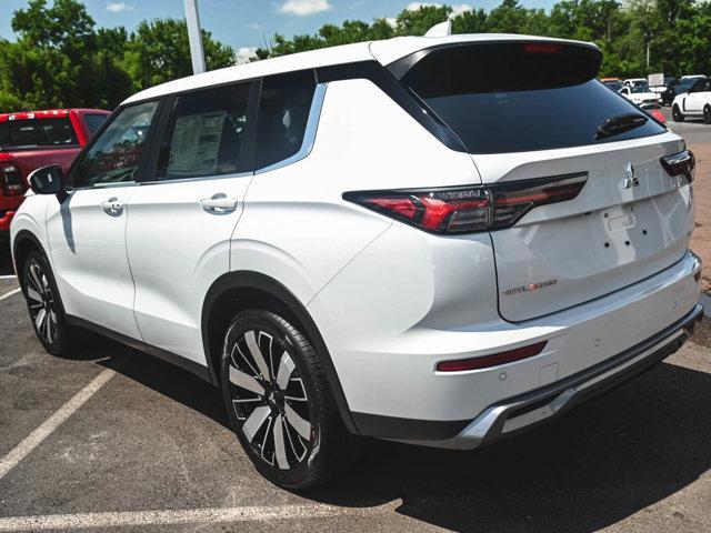 new 2025 Mitsubishi Outlander car, priced at $41,810