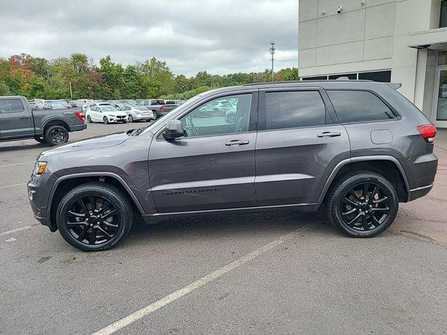 used 2018 Jeep Grand Cherokee car, priced at $18,190