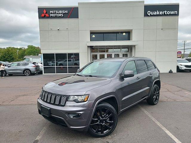 used 2018 Jeep Grand Cherokee car, priced at $18,190