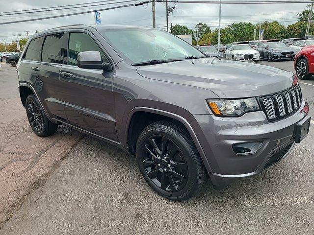 used 2018 Jeep Grand Cherokee car, priced at $18,190