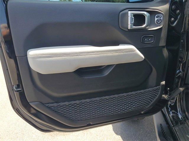 used 2023 Jeep Gladiator car, priced at $45,498