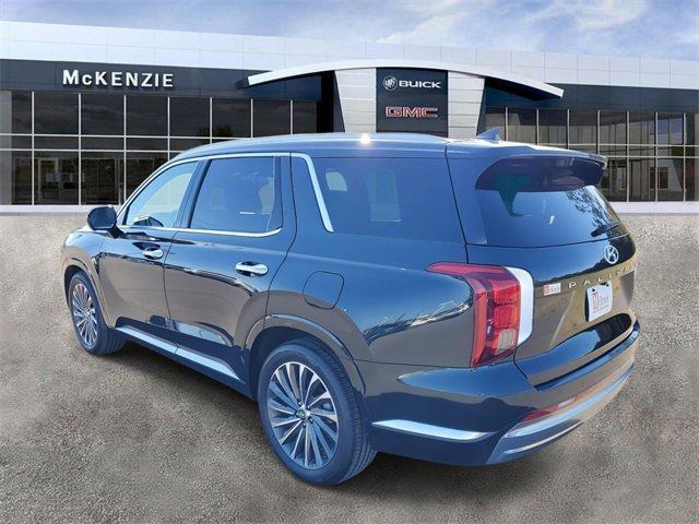 used 2024 Hyundai Palisade car, priced at $45,987