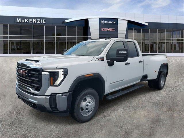 new 2025 GMC Sierra 3500 car, priced at $71,040