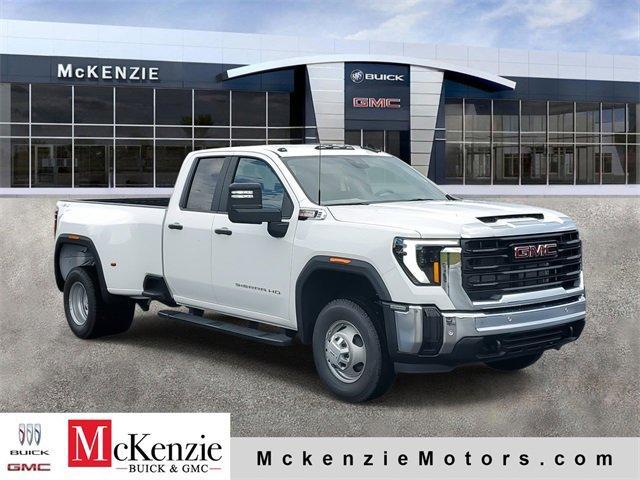 new 2025 GMC Sierra 3500 car, priced at $71,040