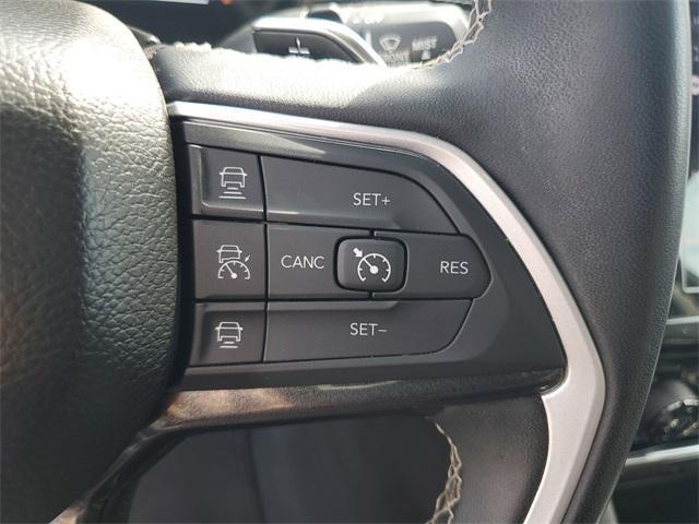 used 2023 Jeep Grand Cherokee car, priced at $20,977