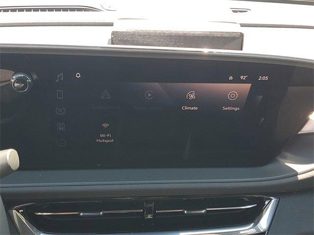 new 2025 Buick Envista car, priced at $25,925