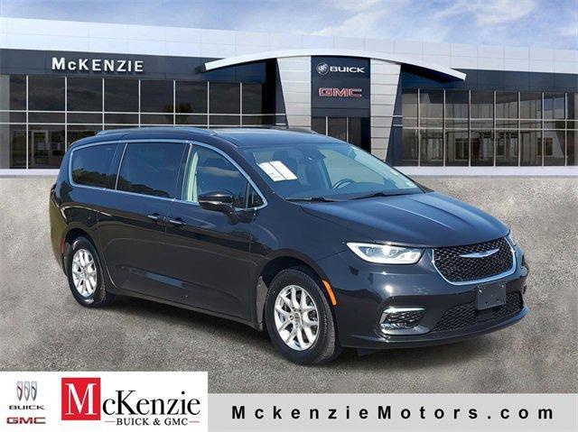 used 2021 Chrysler Pacifica car, priced at $22,000