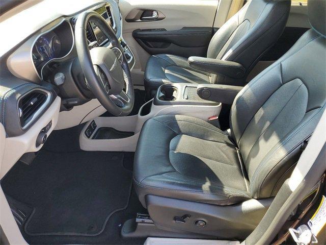 used 2021 Chrysler Pacifica car, priced at $22,000