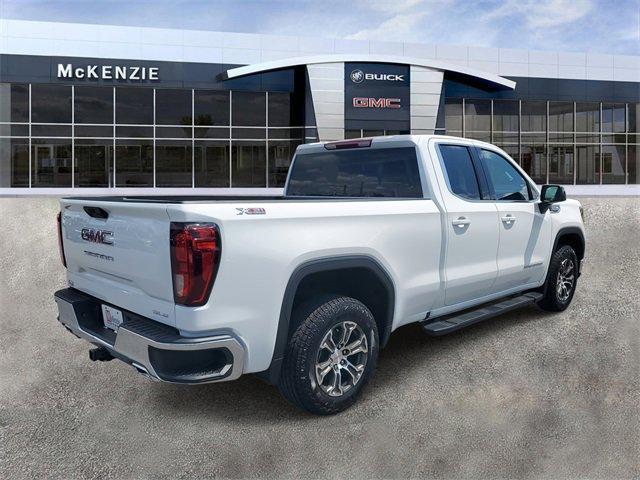 new 2026 GMC Sierra 1500 car, priced at $47,990