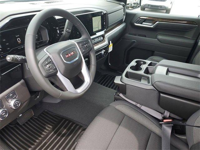 new 2025 GMC Sierra 1500 car, priced at $47,440