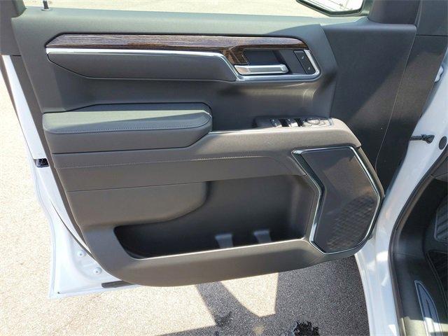 new 2025 GMC Sierra 1500 car, priced at $46,945