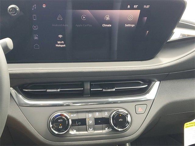 new 2025 Buick Envista car, priced at $26,780