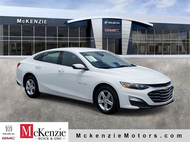 used 2024 Chevrolet Malibu car, priced at $19,987