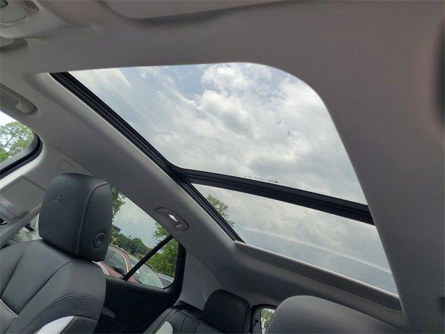 new 2025 Buick Envision car, priced at $38,485