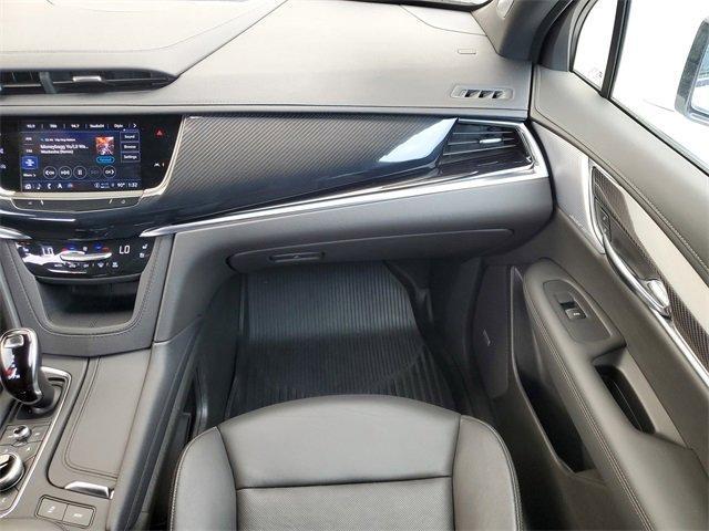 used 2024 Cadillac XT6 car, priced at $55,988