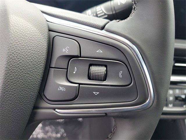 new 2025 Buick Envista car, priced at $28,930