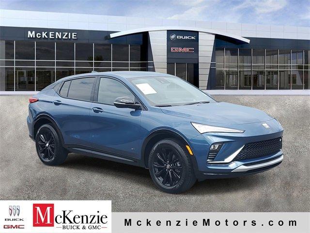 new 2025 Buick Envista car, priced at $28,930