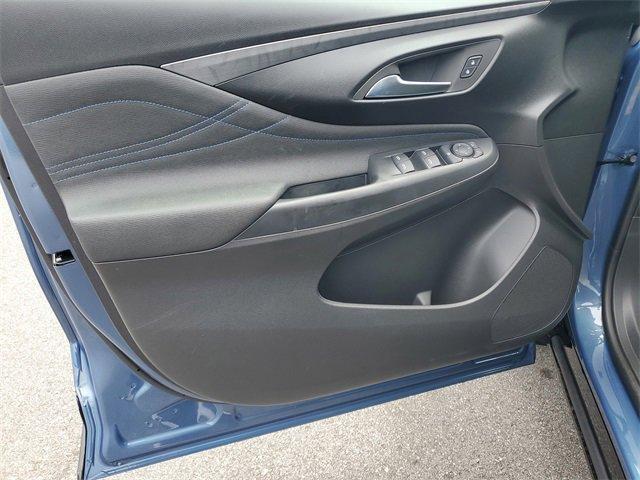 new 2025 Buick Envista car, priced at $28,930