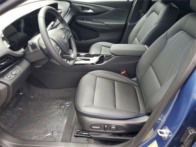 new 2025 Buick Envista car, priced at $28,930