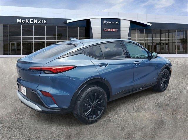 new 2025 Buick Envista car, priced at $28,930