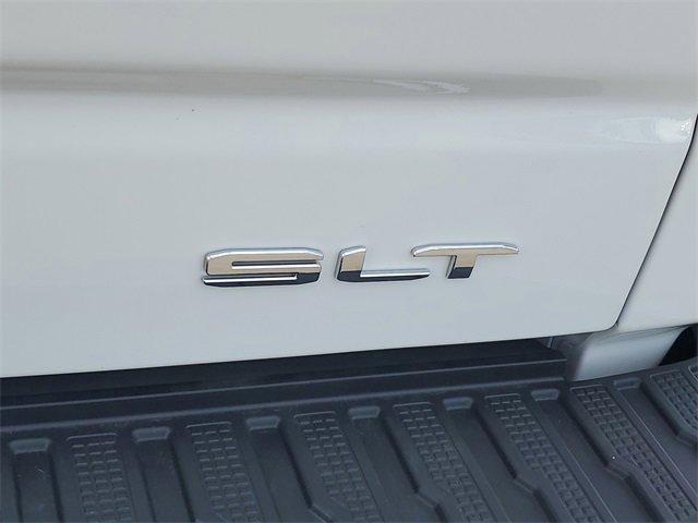 new 2025 GMC Sierra 1500 car, priced at $52,010