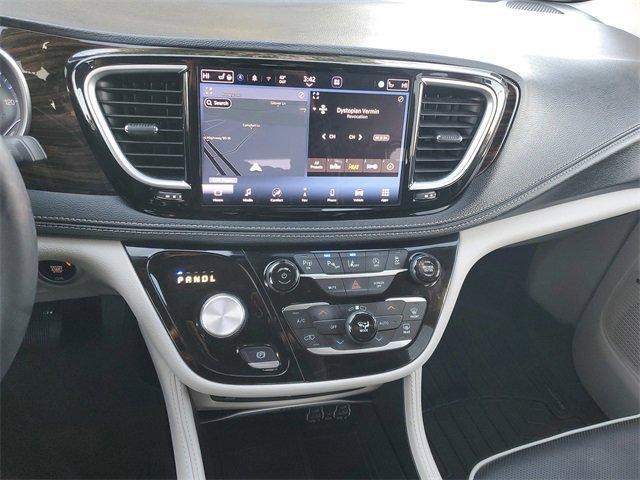 used 2024 Chrysler Pacifica car, priced at $39,806