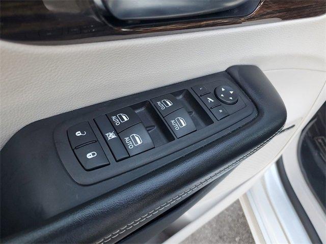 used 2024 Chrysler Pacifica car, priced at $39,806