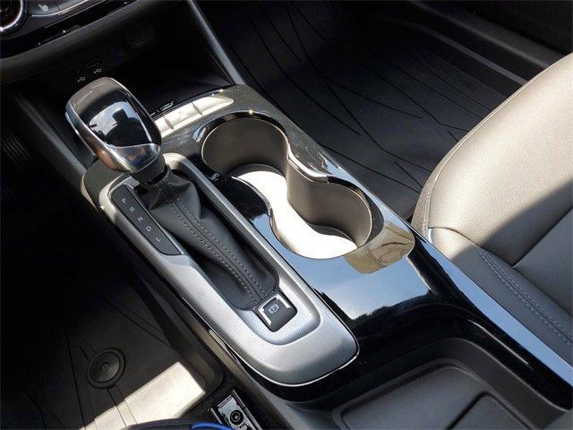 new 2025 Buick Envista car, priced at $29,525