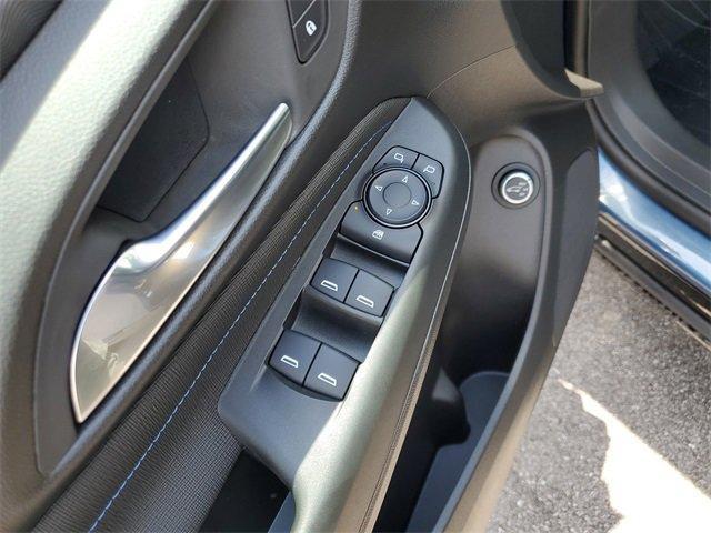 new 2025 Buick Envista car, priced at $29,525