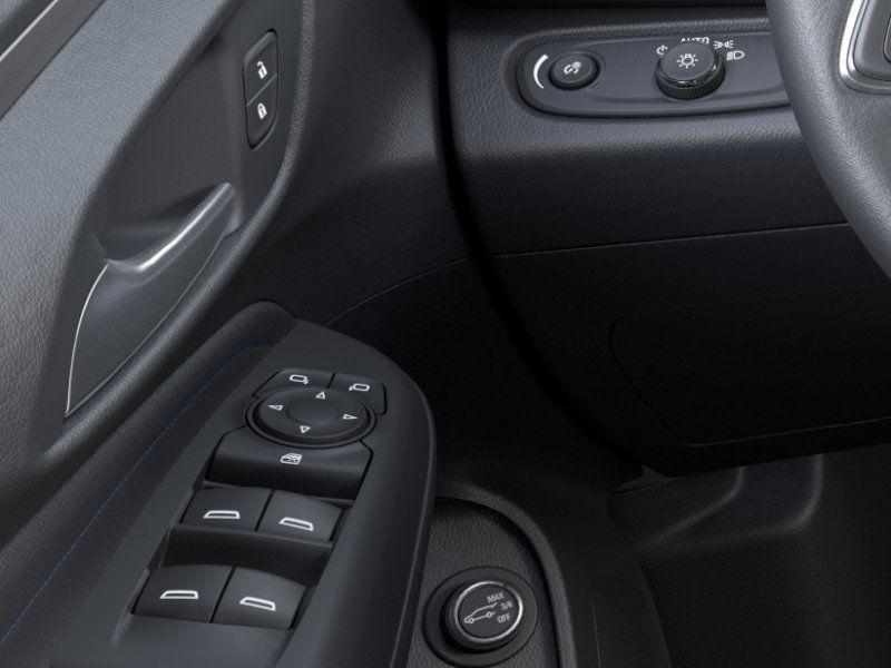new 2025 Buick Envista car, priced at $29,525