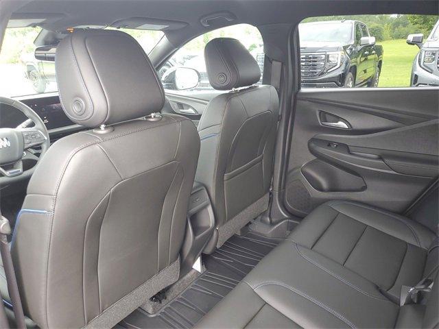 new 2025 Buick Envista car, priced at $29,450