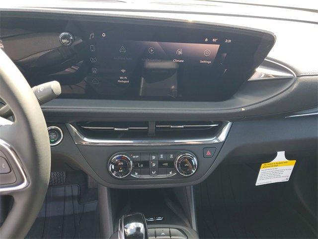 new 2025 Buick Envista car, priced at $27,275