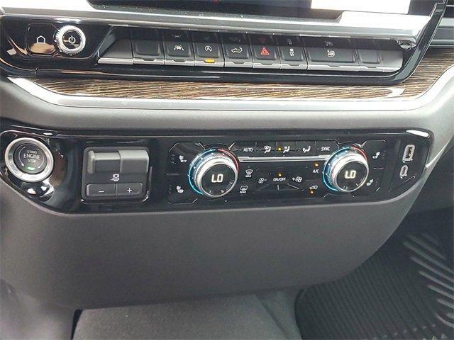new 2025 GMC Sierra 1500 car, priced at $47,440