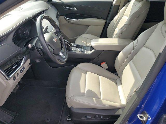 used 2022 Cadillac XT4 car, priced at $29,988
