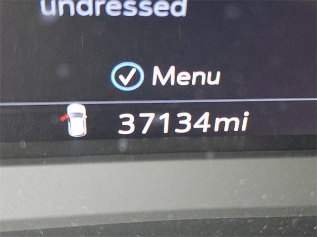 used 2022 Cadillac XT4 car, priced at $29,988