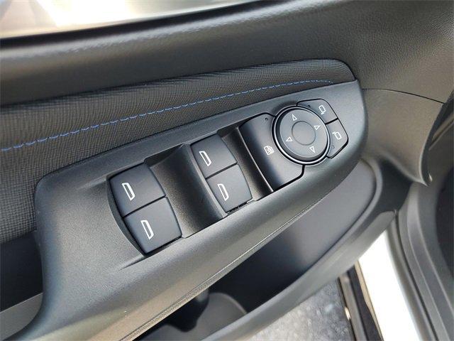 new 2025 Buick Envista car, priced at $27,835
