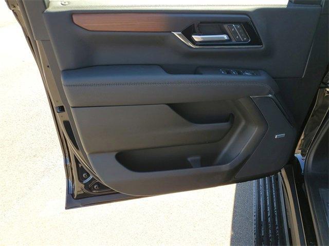 new 2025 GMC Yukon car, priced at $89,180