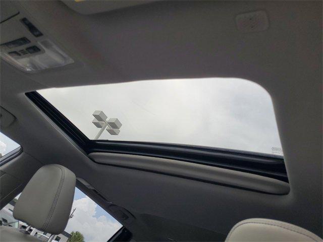 used 2019 Toyota Highlander car, priced at $28,788